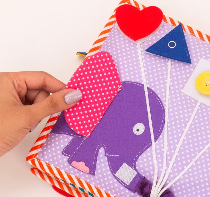 Jolly Design Quiet Book Karneval