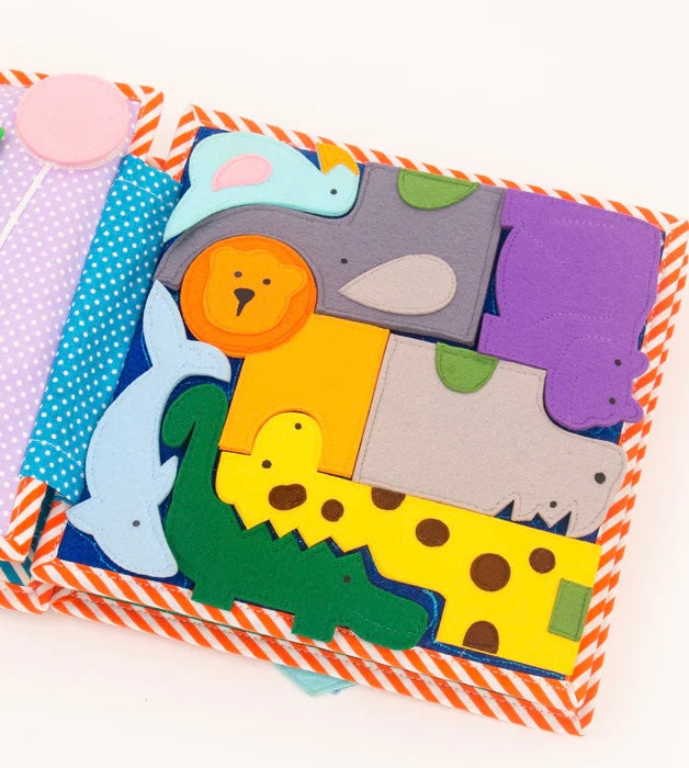 Jolly Design Quiet Book Karneval