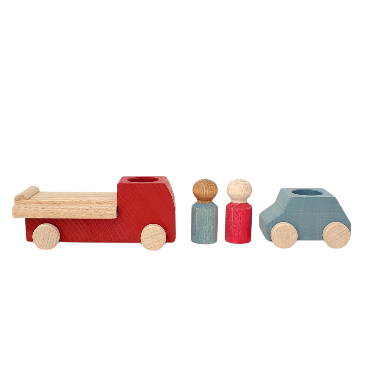 Holzabschleppwagen mit kleinem Auto