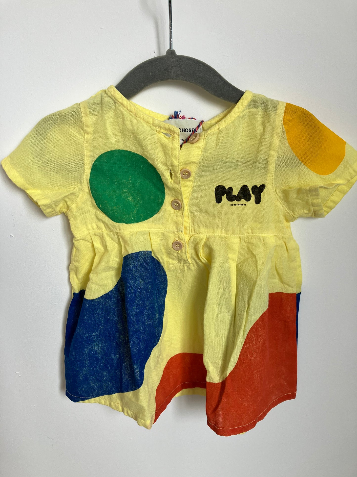Kleid in gelb 62/68