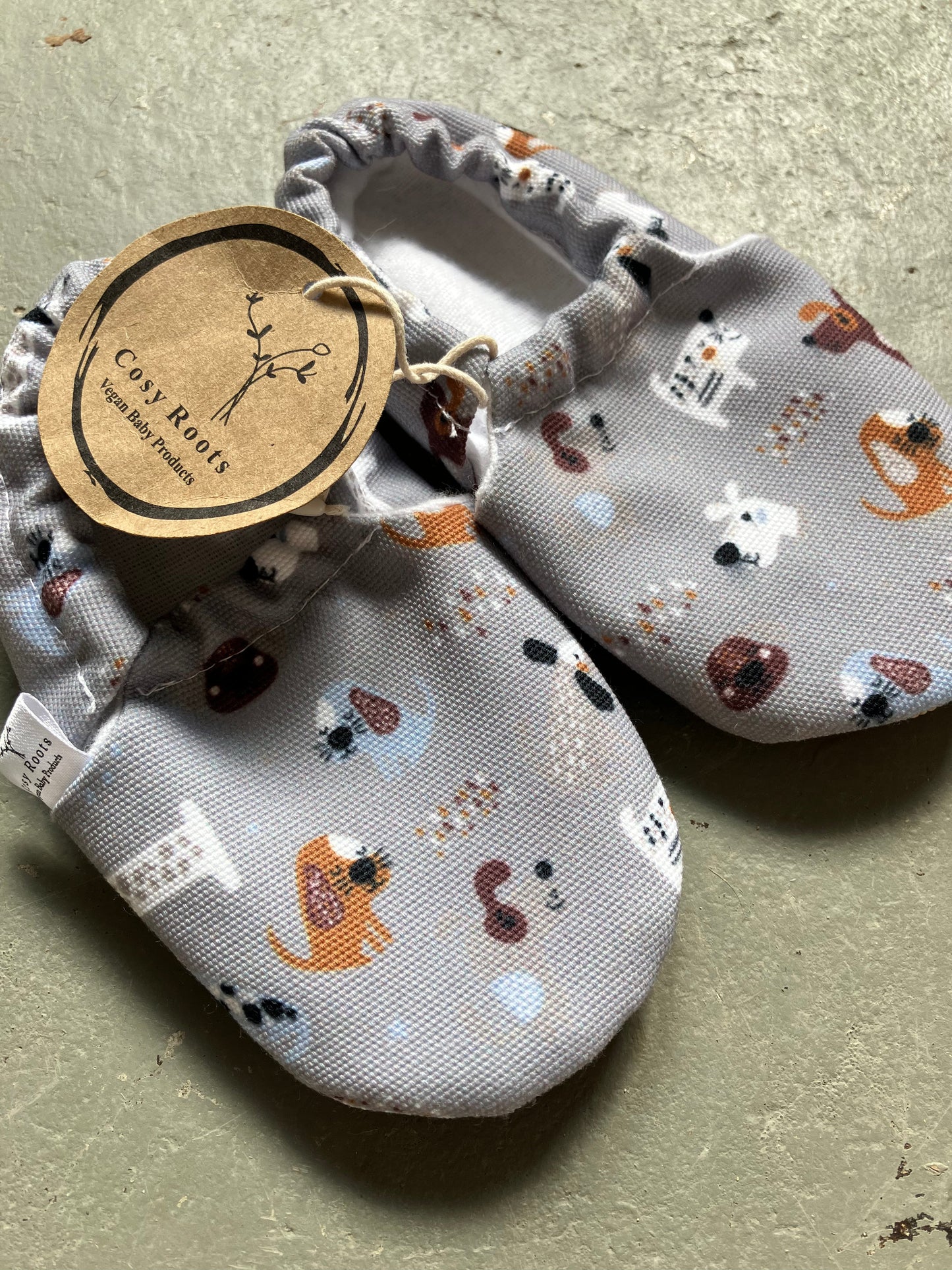 Gefütterte Cosy Roots Schuhe - verschiedene Modelle mit Muster