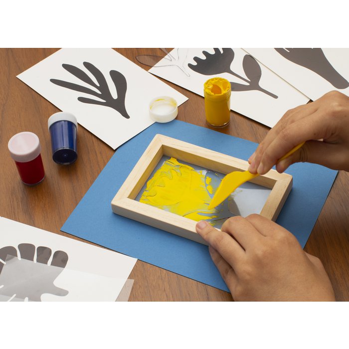 Crafters macht ihren eigenen Siebdruck