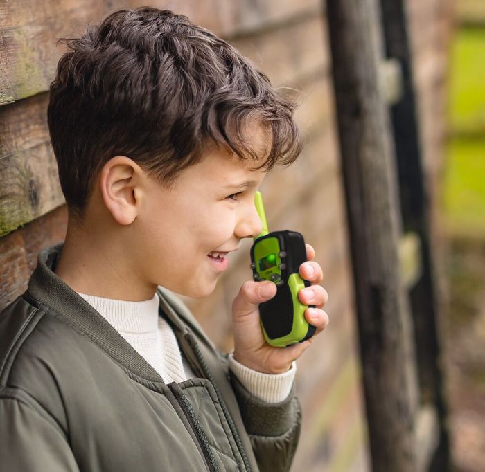 Walkie Talkie | Moses